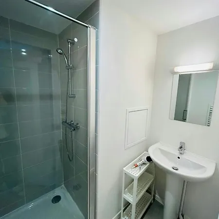 We Live In R - 404 Apartment Reims